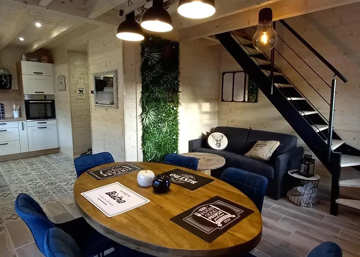 Le P'ti Lu 木屋 比桑